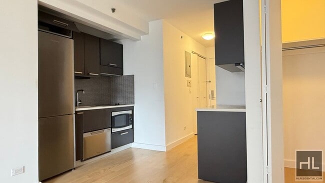 Building Photo - Modern Studio Apartment – East 39th Street...