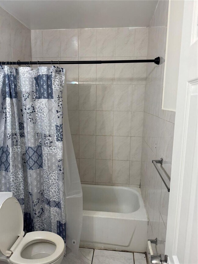 Foto del edificio - 4717 SW 33rd Ave