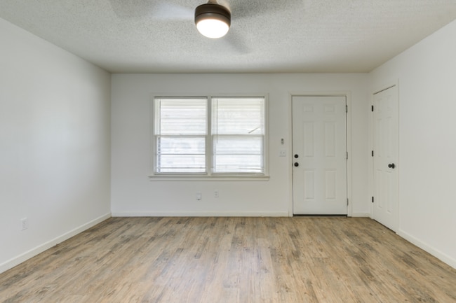 Building Photo - 5407 47th St