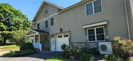 Building Photo - 279 Quarry Rd