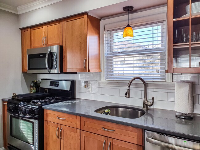 Foto del edificio - 229 Philip Ave