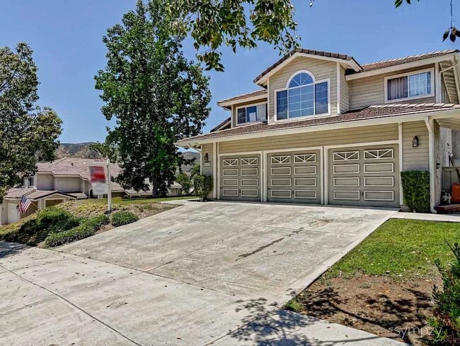 Building Photo - 8482 Mesa Heights Road