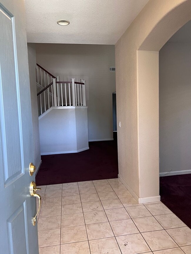 Building Photo - Large Home in Parklands at Laurel