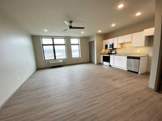 Foto del edificio - Skyway Properties LLC