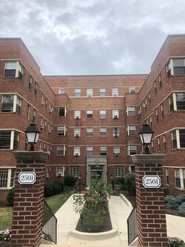 Q Street Apartments Apartments in Washington, DC