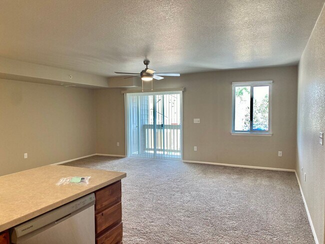 Foto del edificio - Townhome in West Greeley