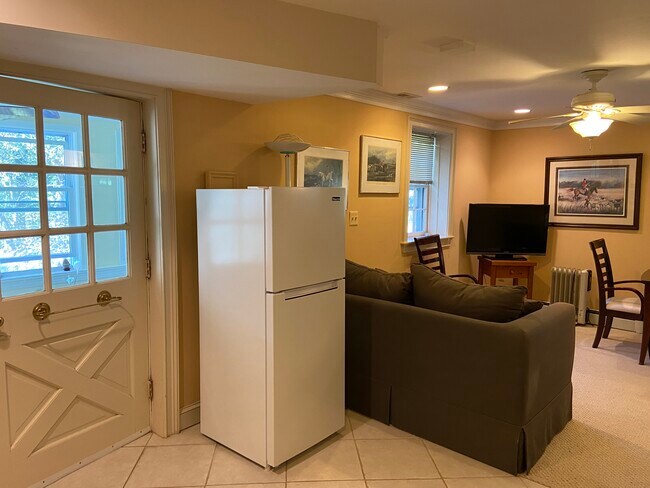 Folleto/Volante de marketing - 12707 Furnace Mountain Rd