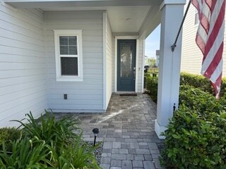 Foto del edificio - 195 Clifton Bay Lp