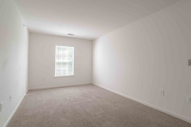 Foto del edificio - University Square +55 Senior Tax Credit