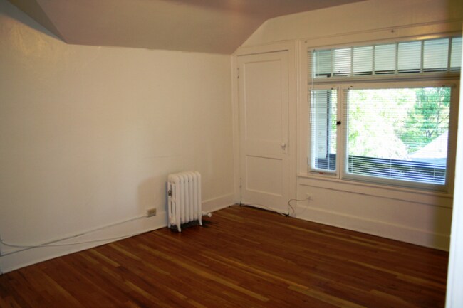 Foto del edificio - 1125 N Marion St