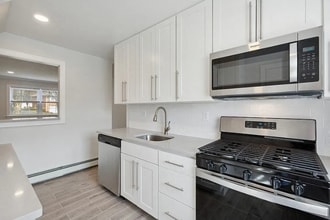 Building Photo - 73 Wolff Ave Building Photo - 73 Wolff Ave