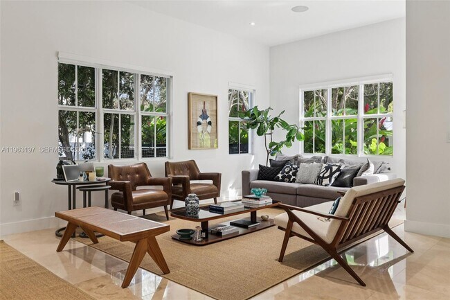 Foto del edificio - 7420 SW 54th Ct