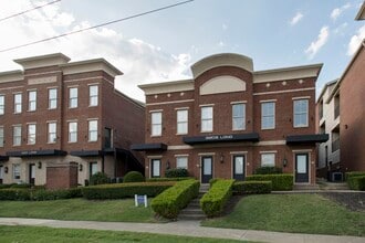 Building Photo - 3120B Long Blvd