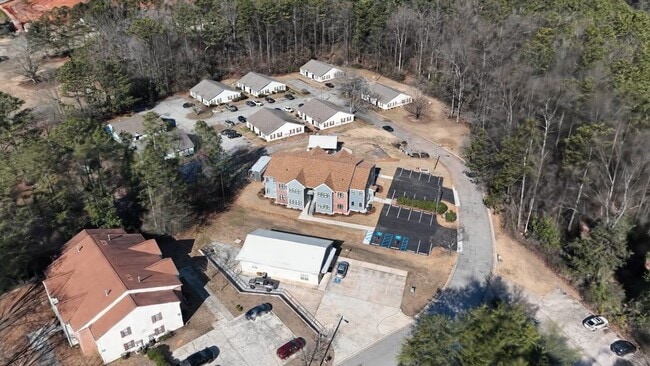  - Waverly Apartments