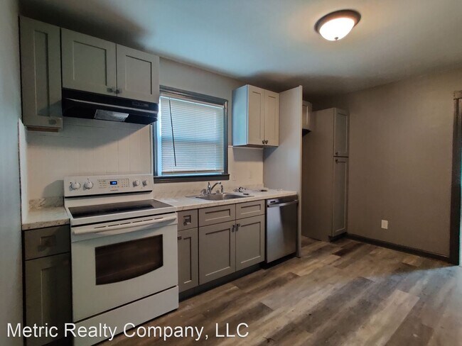 Building Photo - 3 br, 1 bath House - 1401 LaSalle St