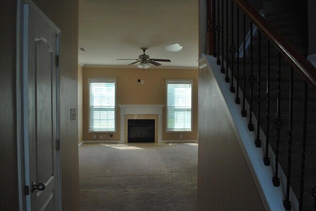 Building Photo - 1064 Jouett Creek Dr