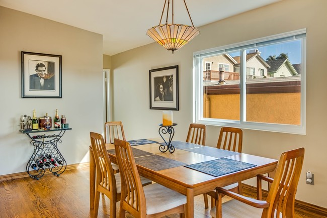 Comedor - 1744 Reed St