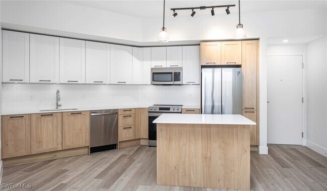 Building Photo - 22980 Vista Edera Cir
