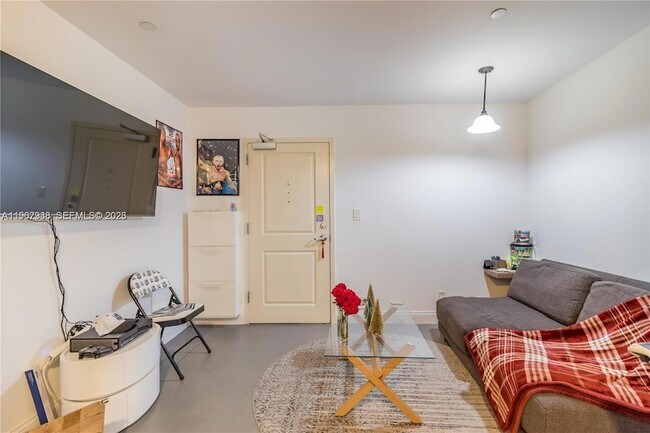 Foto del edificio - 111 E Flagler St