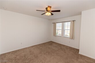 Building Photo - 3770 Tilbor Circle