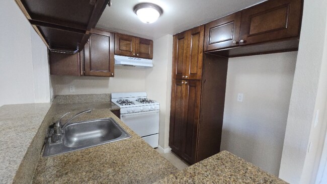 Foto del edificio - 2120 Delaware St