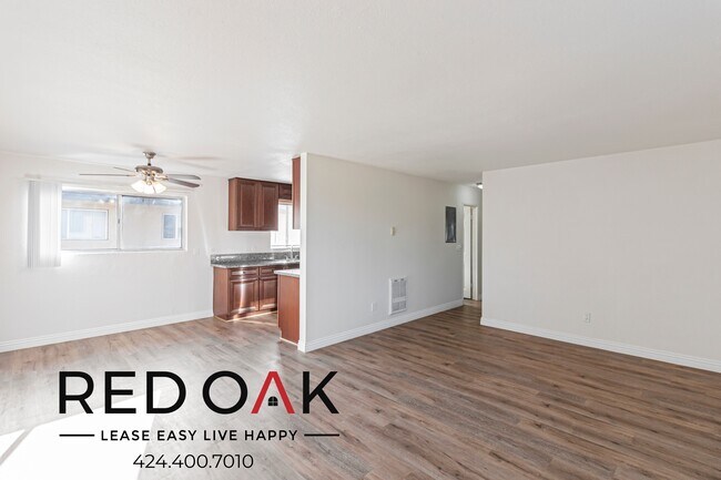 Foto del edificio - Spacious and Welcoming Two Bedroom with Lo...