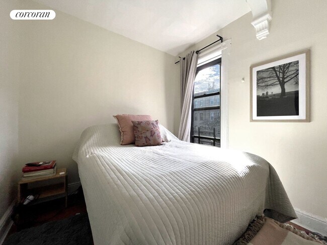Foto del edificio - 463A Prospect Ave