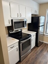 Building Photo - 2346 Horne Ave