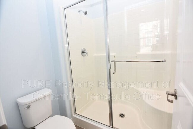 Building Photo - 40402 Calle Real