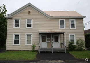 Building Photo - 94-96 Greenkill Ave