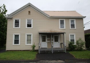 Building Photo - 94-96 Greenkill Ave
