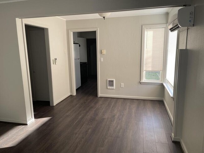 Foto del edificio - 1040 Spruce St NE