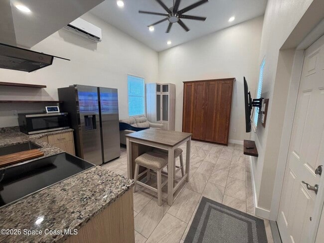 Foto del edificio - 433 Crystal Mist Rd NW