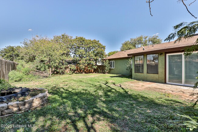 Foto del edificio - 6138 38th St