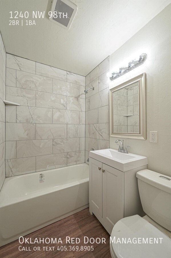 Foto del edificio - 1240 NW 98th St