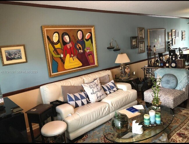 Foto del edificio - 248 Majorca Ave