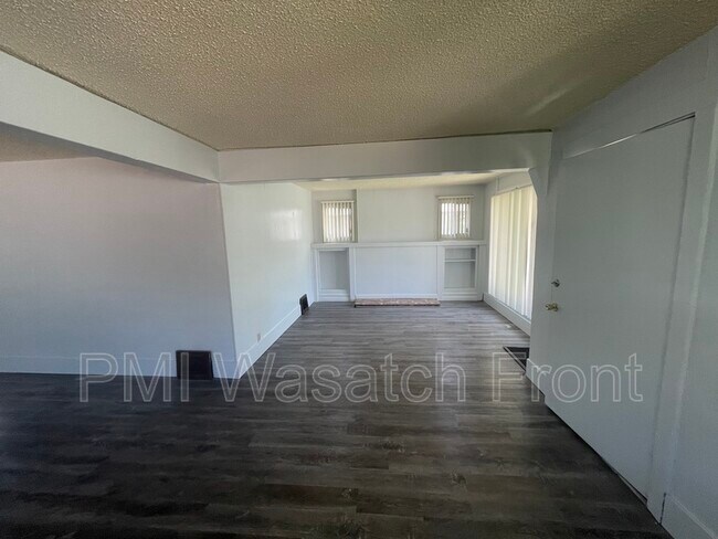 Building Photo - 244 E 1700 S