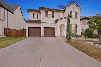 Building Photo - 855 Emporio Dr