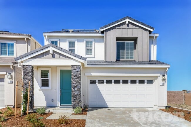 Building Photo - Tricon Twelve Bridges