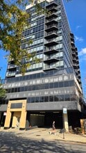 Building Photo - 1309 N Wells St