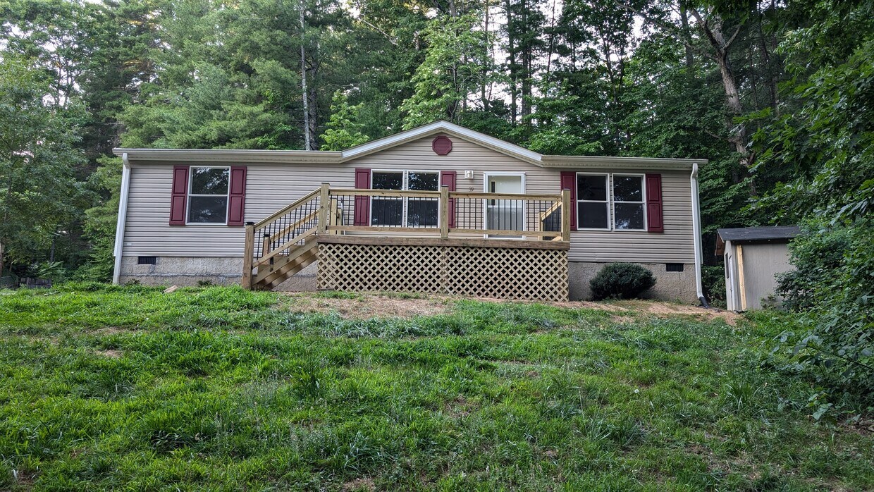 39 Mountainberry Ln Fairview, NC 28730 Alquileres en Fairview, NC