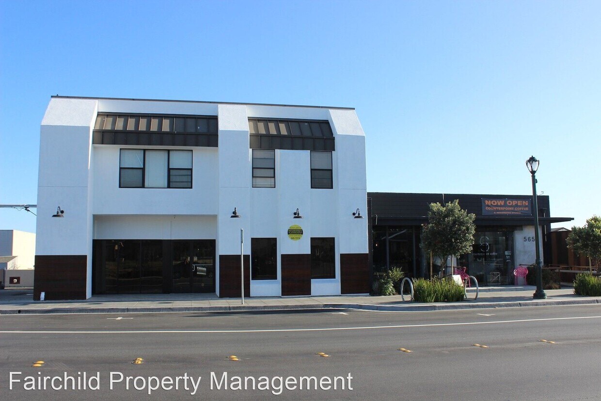 2 br, 1.5 bath - 555 Broadway Ave - 2 br, 1.5 bath  - 555 Broadway Ave
