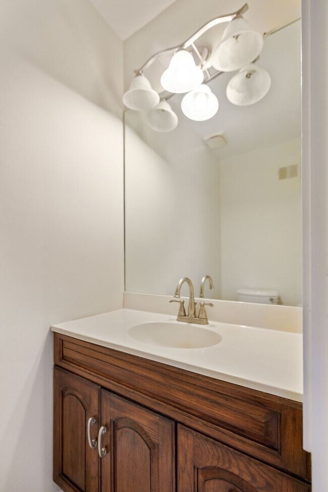 Foto del edificio - Your Bright, Beautiful Next Chapter Begins Here!