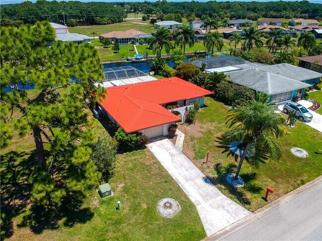 Building Photo - 149 Caddy Rd