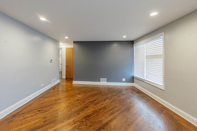 Foto del edificio - 8912 S Ryan Rd