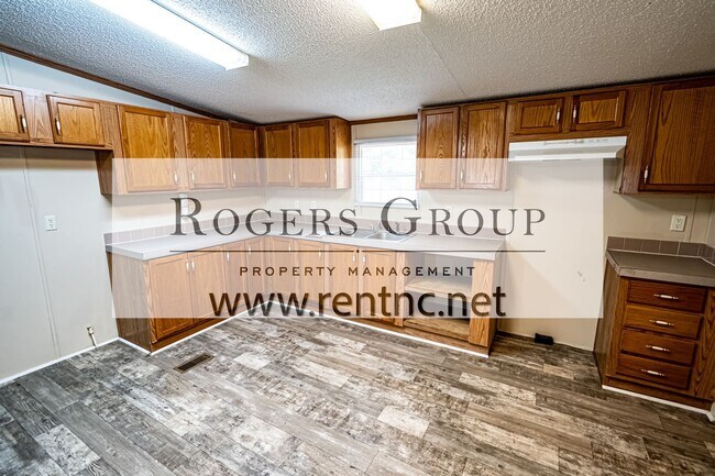 Foto del edificio - 128 Twilight Ln
