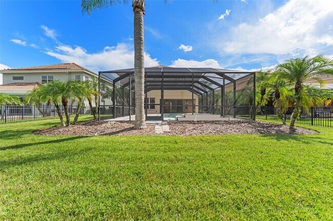 Foto del edificio - 10886 Cory Lake Dr