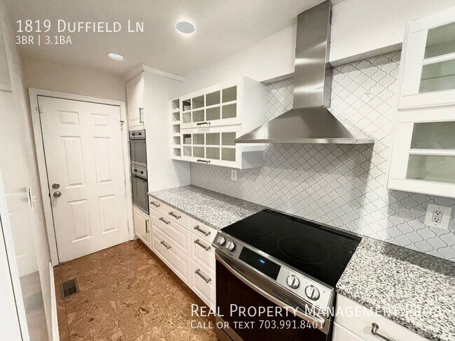 Building Photo - 1819 Duffield Ln