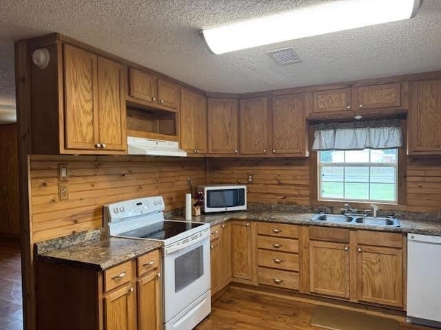 Foto del edificio - 9123 Stonewood Dr