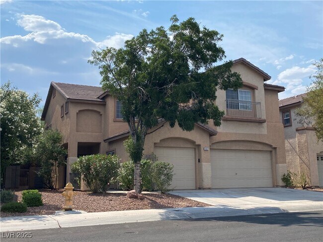 Foto del edificio - 1317 Woodmore Dr